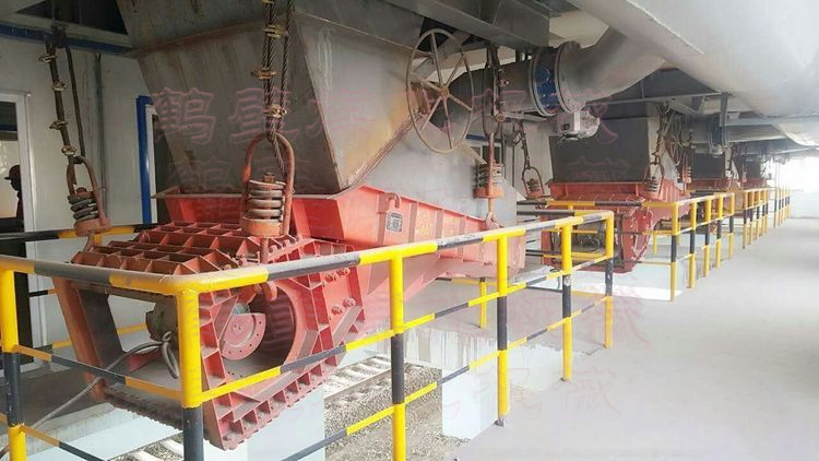 棒條給料機(jī)與振動(dòng)給料機(jī)對(duì)比，哪種使用效果更好呢？